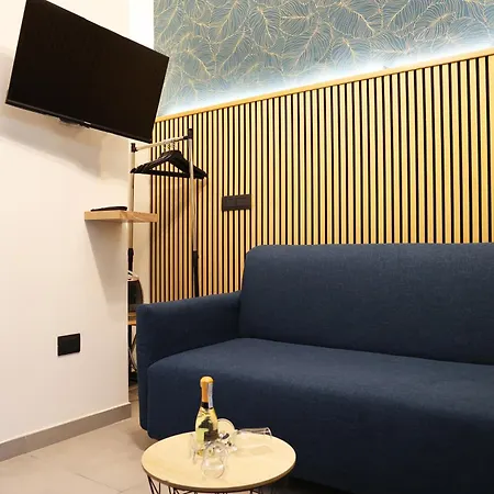 Milly's House Neapol