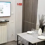 Milly's House Apartman *